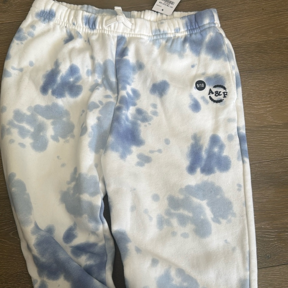 Abercrombie Kids Joggers brand new